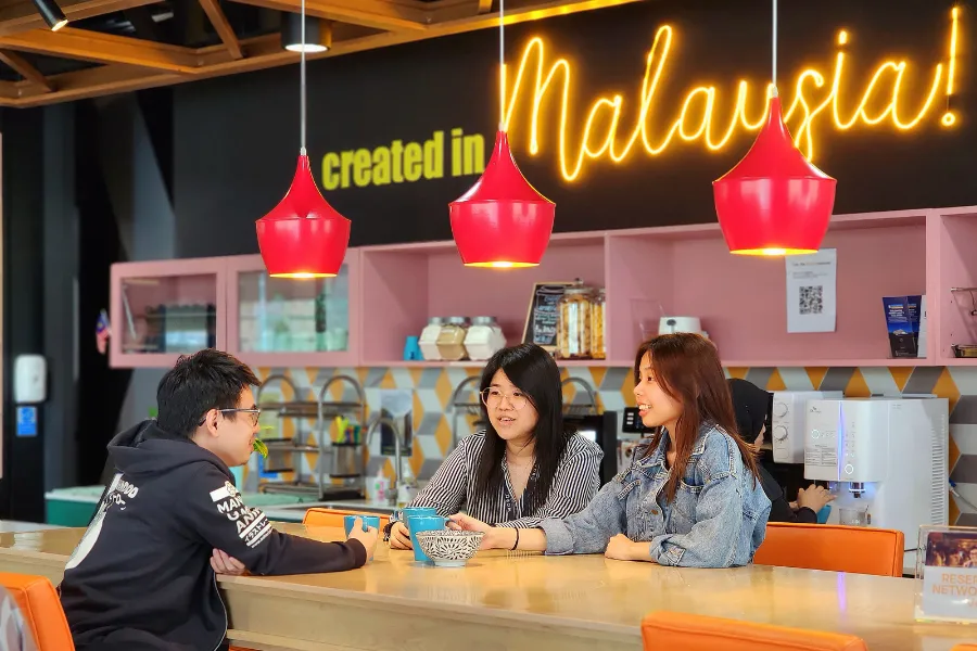 15 things on mainstreaming coworking space in Malaysia: WORQ’s CEO, Stephanie, explains in Astro