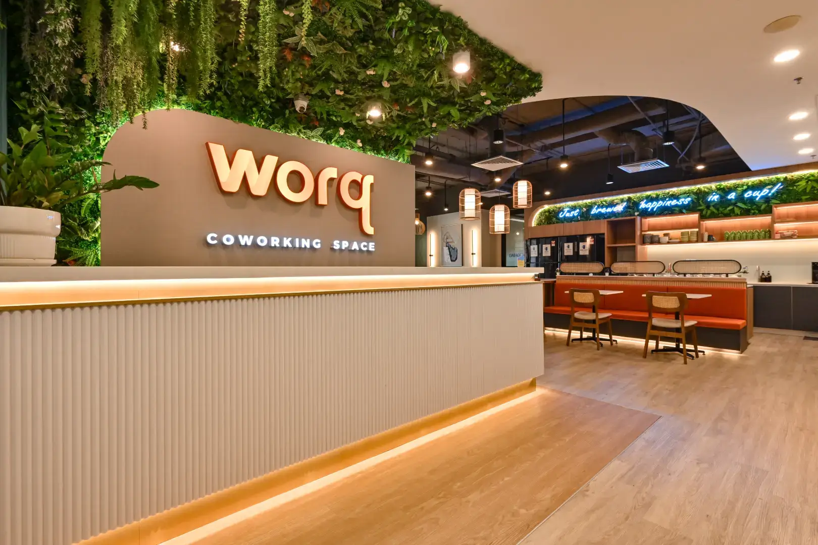 All-inclusive workspace interior